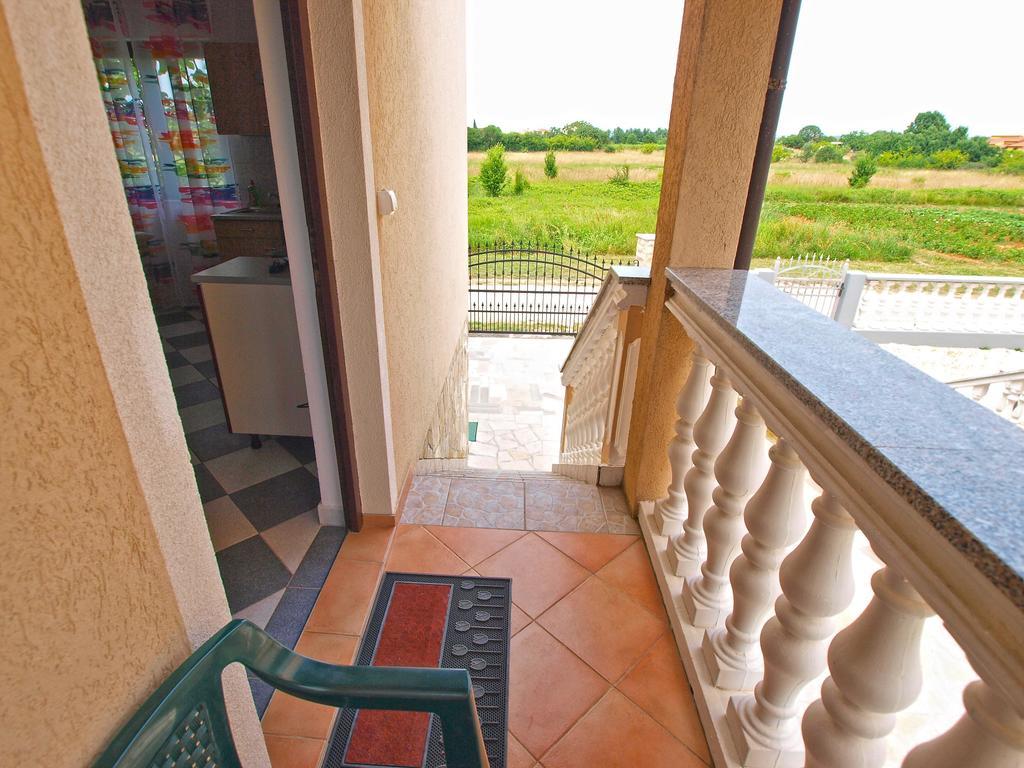 Apartments Durda 1390 Štinjan Εξωτερικό φωτογραφία